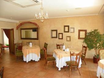 Hostal Guest House Novus Rex