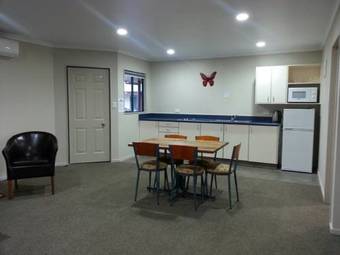 Asure Albert Park Motor Lodge