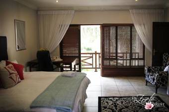 Hostal De Zoete Rust Guesthouse