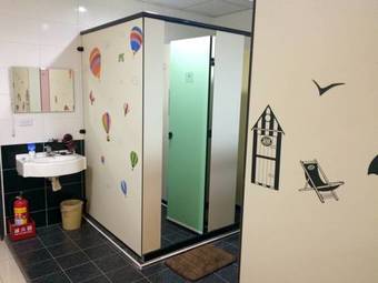 The Way Hostel & Bar