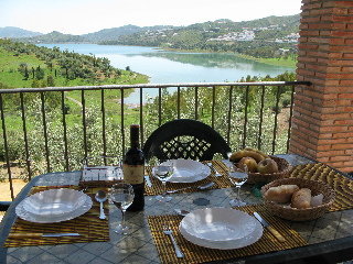 Apartamentos Alojamientos Huetor