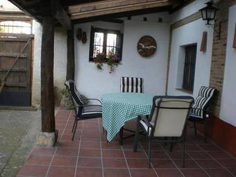 Agroturismo La Peque�a A Y B