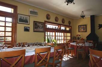 Agroturismo La Rueda Apartamentos Rurales