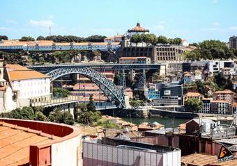 Hostal Surfivor Surf Camp