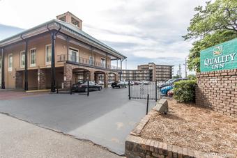 Hotel Quality Inn Downtown Historic District