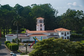 Parque Del Lago Boutique Hotel