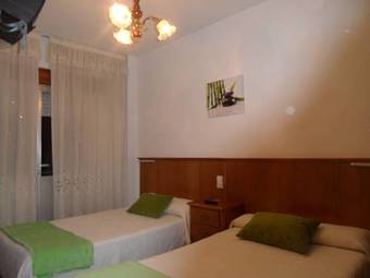 Hostal Los Trillizos