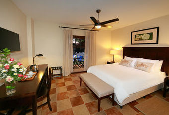 Hotel Cubit� Boutique Resort & Spa