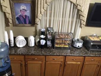 Hotel Cotulla Executive Inn