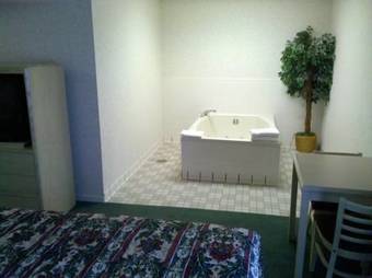 Hotel Alpine Lodge & Suites