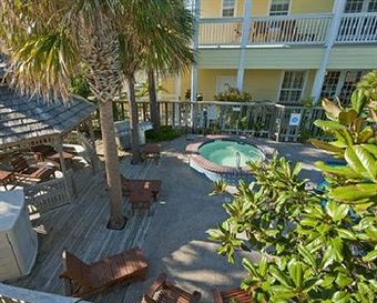 Hotel Plantation Suites And Conference Center