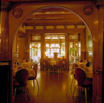 Hotel Belhurst Castle