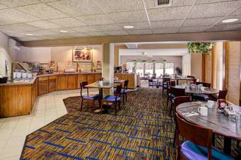 Hotel Quality Inn & Suites- Valparaiso