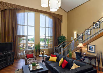 Clubhouse Hotel And Suites