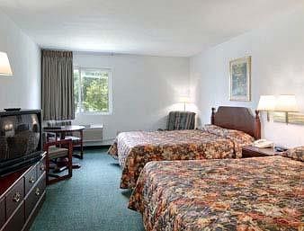 Hotel Super 8 Ottawa