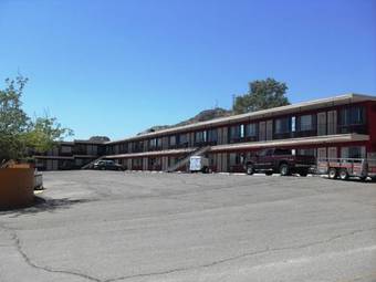 Western Ridge Motel