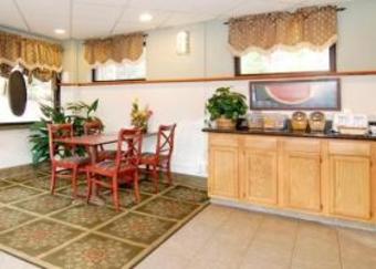 Econo Lodge Clarks Summit