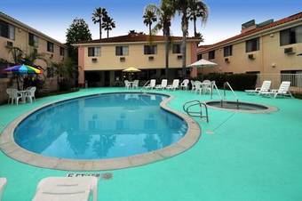 Hotel Quality Inn & Suites Walnut