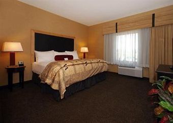 Hotel Cambria Suites Akron/canton Airport