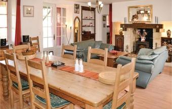 Apartment Route De Villefranche H-810