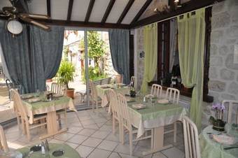 Hotel Auberge De L'ile