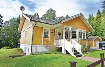 Holiday Home G�re Hen�n
