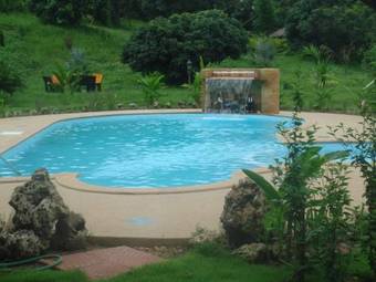 Hotel Dewo's Home & Garden Resort