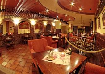 Hostal Penzion Bily Beranek