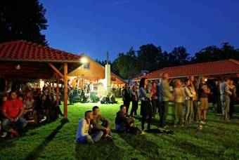 Hostal Penzion Kaminek