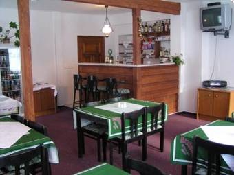 Hostal Penzion Flora