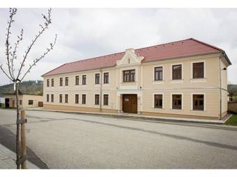 Apartm�ny U And?la