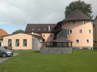 Hostal Apartment Zumberk With Private Heated Pool