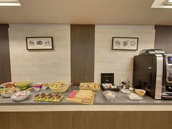 P'tit Dej-hotel Beziers Est