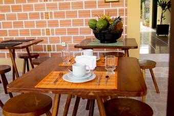 Hostal Pousada Chal� Das Praias