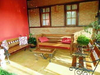 Hostal Encantos Do Vale Pousada E Spa Cultural