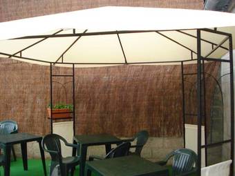 Posada L'auberge Du Petit Bonheur