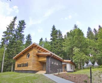 Horsk� Hotel ?eladenka / Mountain Resort