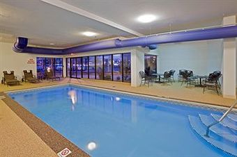 Hotel Radisson Cleveland Airport