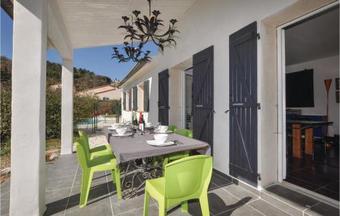 Holiday Home Vinca 97 With Outdoor Swimmingpool