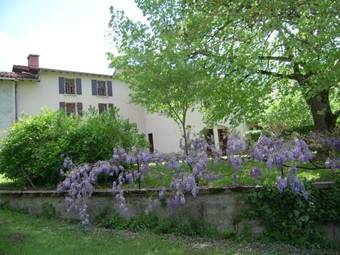 Bed & Breakfast La Maison Famille