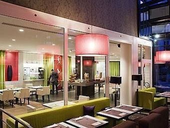Hotel Ibis Styles Evry Cath�drale