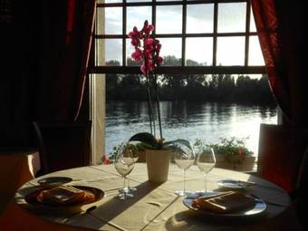 Hotel La Cha�ne D'or