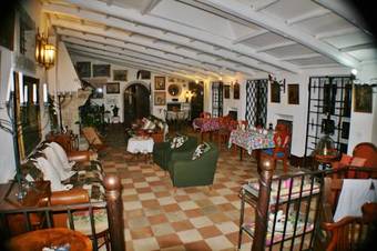 Bed & Breakfast La Canonica - Country House Anna Fendi