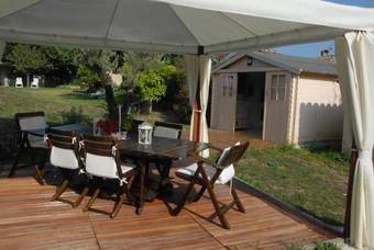 Bed & Breakfast Mas Des Kardouons