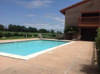 Motel Country Hearth Inn