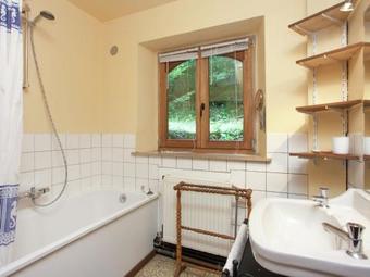 Holiday Home La Lezardiere Belvaux Rochefort