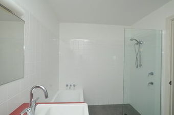 Lennox Point Holiday Apartments