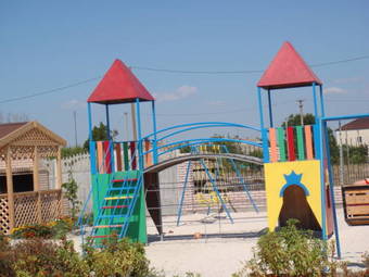 Hostal Leto-arabatka Resort