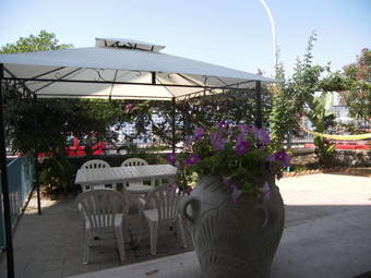 Bed & Breakfast Oasis