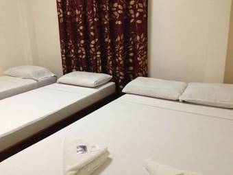 Albergue Marcelina's Guesthouse